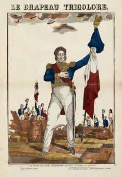Louis-Philippe adopte le drapeau tricolore, qu’il présente ici surmonté du coq de drapeau réglementaire de la garde nationale, légèrement adapté pour porter les mentions « Liberté » et « Ordre public ».